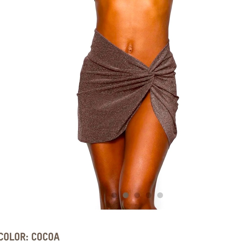 Skims swim sarong size med & LG available